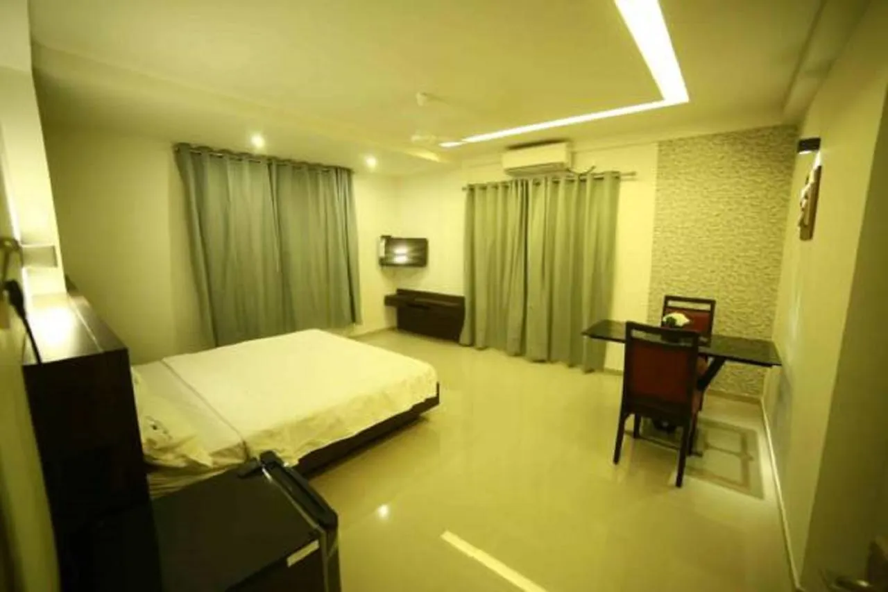 ホテル Nalanda Inn パルガート